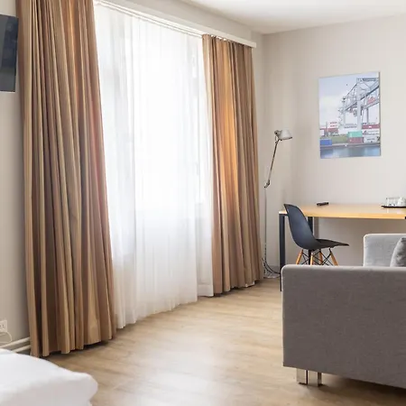 Royal - Urban Living Hotel