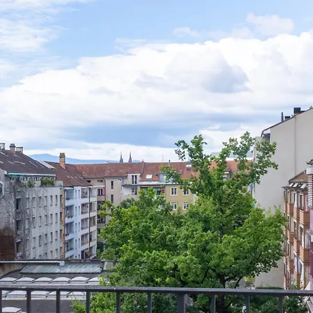Royal - Urban Living 4*